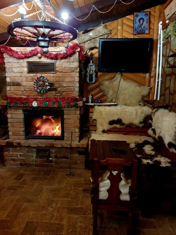 Rooms Poienita Slanic Moldova Ngoại thất bức ảnh